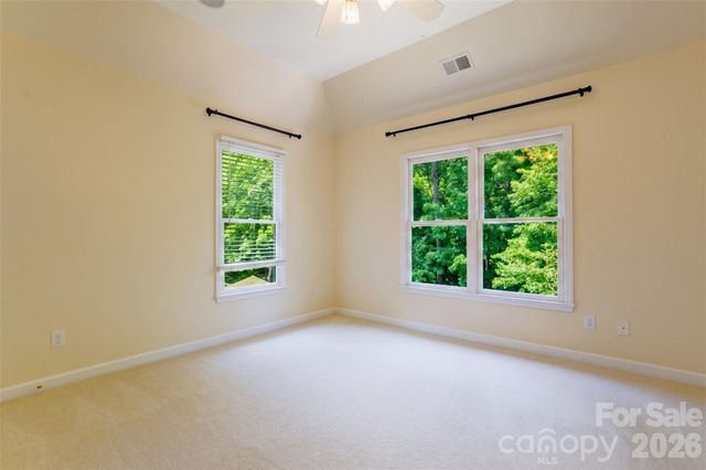 6015 Graburns Ford Drive, Charlotte, NC 28269
