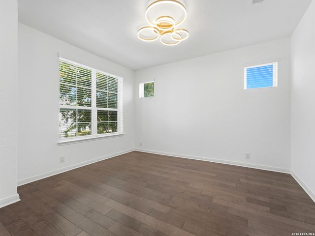 619 HIDDEN VIEW ST, New Braunfels, TX 78130