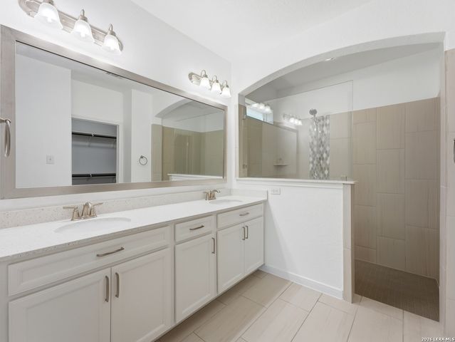 619 HIDDEN VIEW ST, New Braunfels, TX 78130