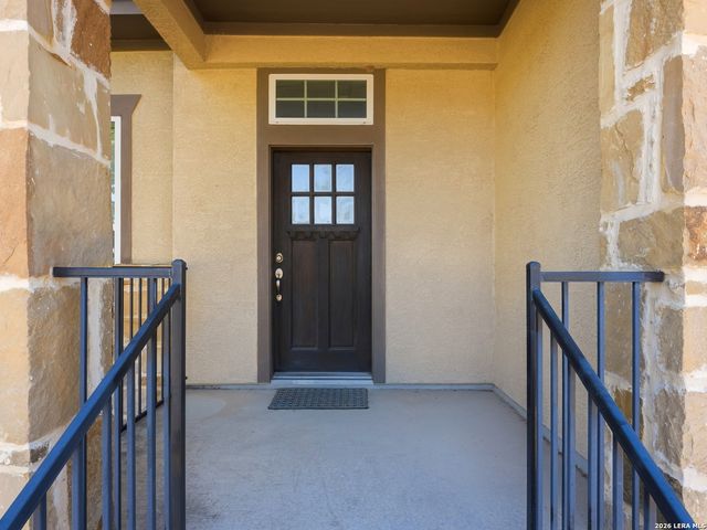 619 HIDDEN VIEW ST, New Braunfels, TX 78130