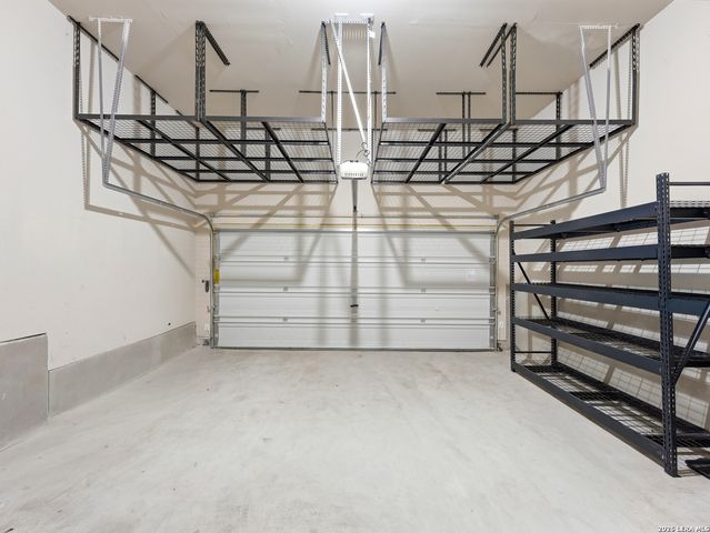 619 HIDDEN VIEW ST, New Braunfels, TX 78130