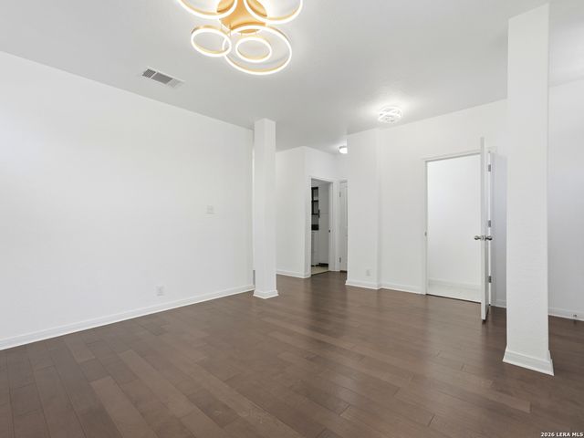 619 HIDDEN VIEW ST, New Braunfels, TX 78130