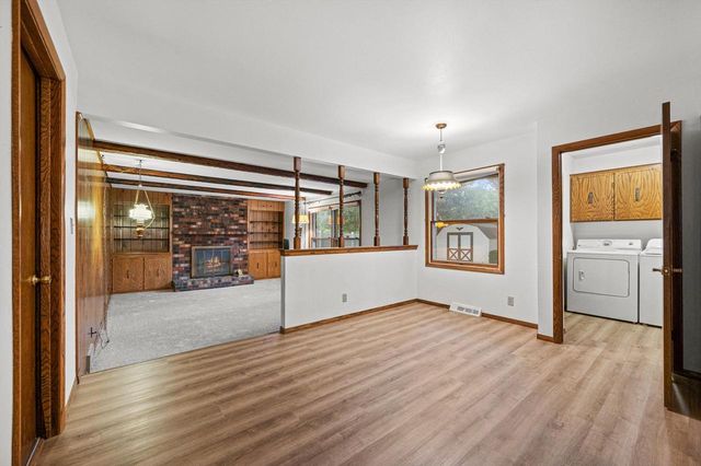 W164N10543 Timberline COURT, Germantown, WI 53022