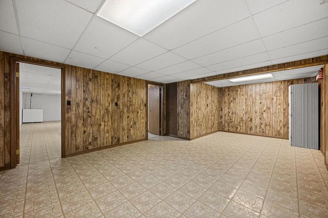 W164N10543 Timberline COURT, Germantown, WI 53022