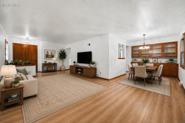 W164N10543 Timberline COURT, Germantown, WI 53022