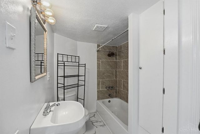 4294 Mayhew Avenue, Delhi Twp, OH 45238