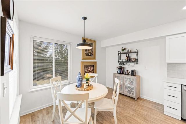 10710 W 115th Street, Overland Park, KS 66210