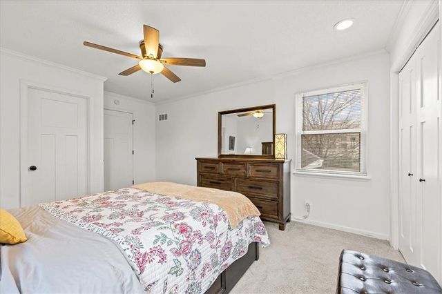 10710 W 115th Street, Overland Park, KS 66210