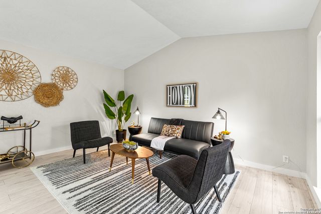 10322 Tioga, San Antonio, TX 78230