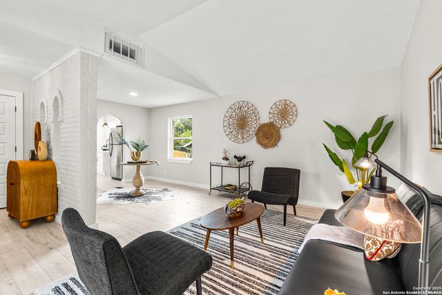 10322 Tioga, San Antonio, TX 78230