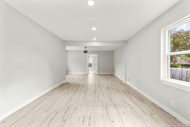 10322 Tioga, San Antonio, TX 78230