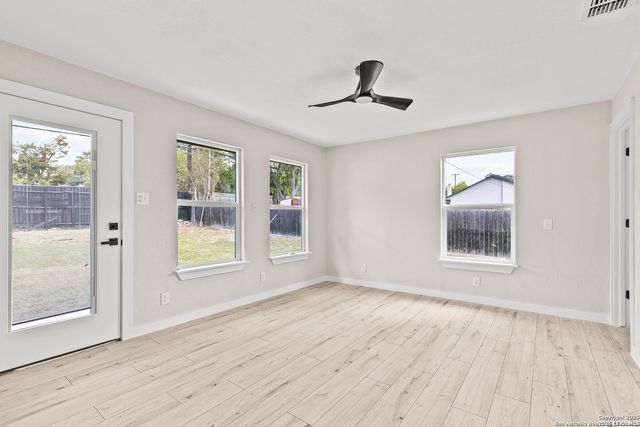 10322 Tioga, San Antonio, TX 78230