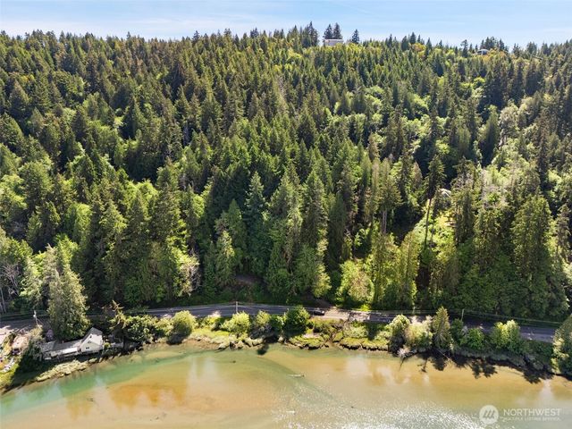 3692 E State Route 106, Union, WA 98592