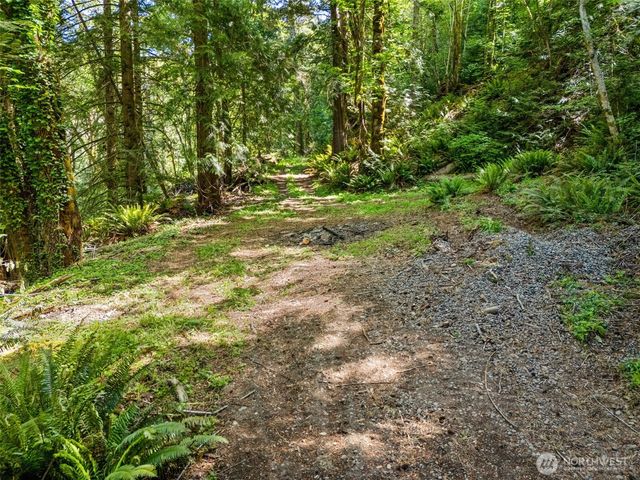 3692 E State Route 106, Union, WA 98592