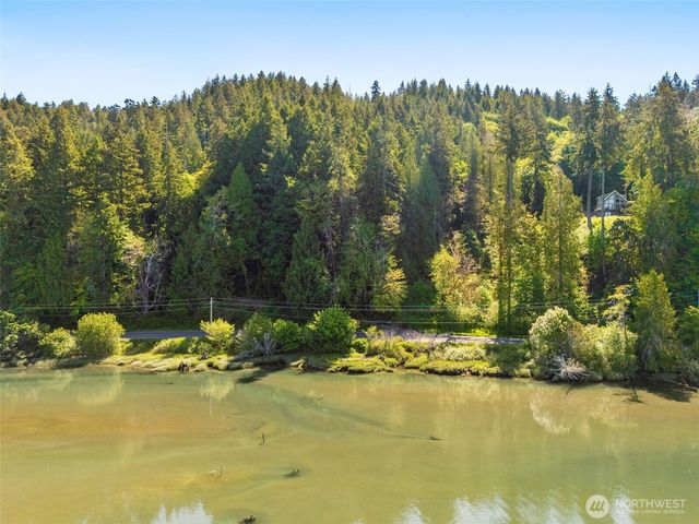 3692 E State Route 106, Union, WA 98592