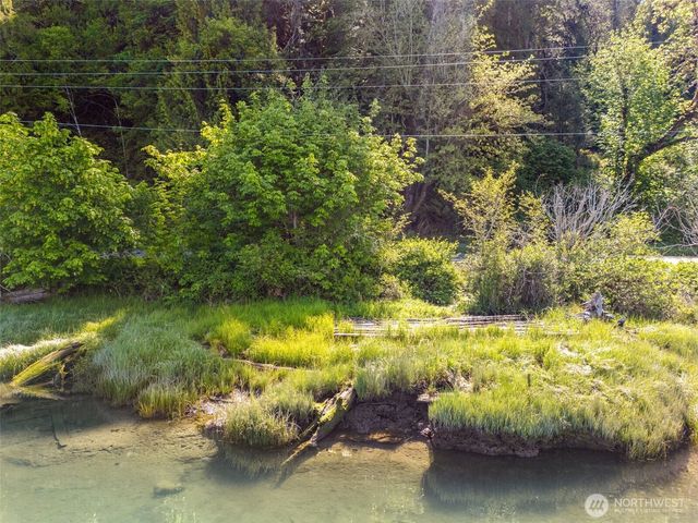 3692 E State Route 106, Union, WA 98592