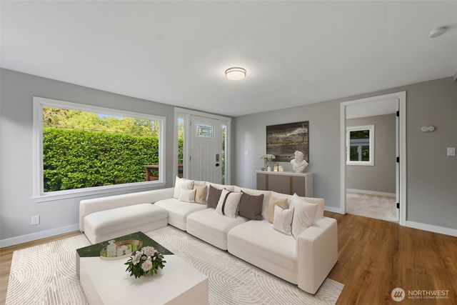 1910 Corbet Drive NW, Bremerton, WA 98312