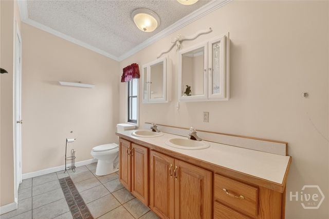 535 E 1st Street, Midway, GA 31320