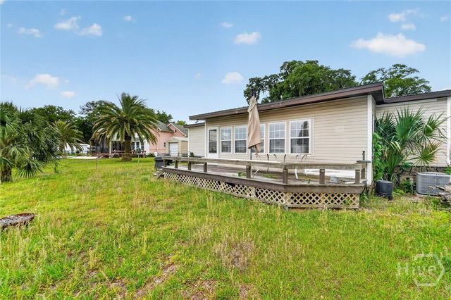 535 E 1st Street, Midway, GA 31320