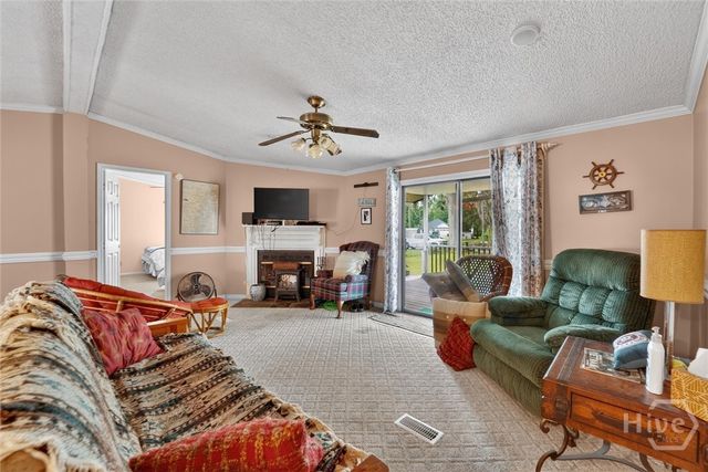 535 E 1st Street, Midway, GA 31320