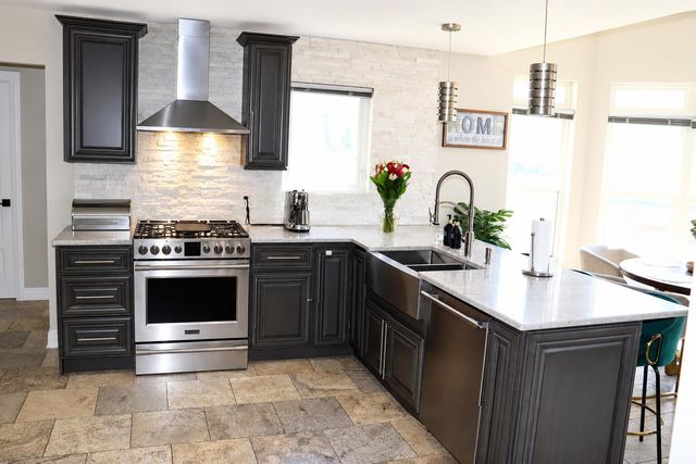 2151 Bluestem Parkway, Lynwood, IL 60411