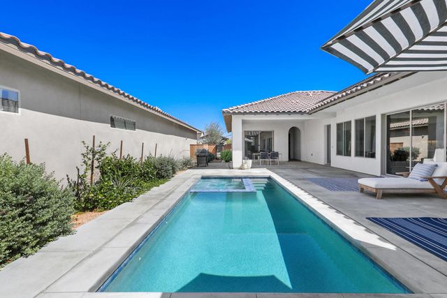 80325 Champions Way, La Quinta, CA 92253