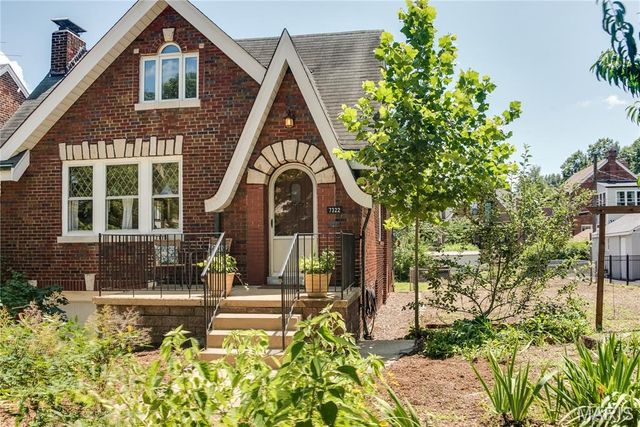7322 Drexel Drive, University City, MO 63130