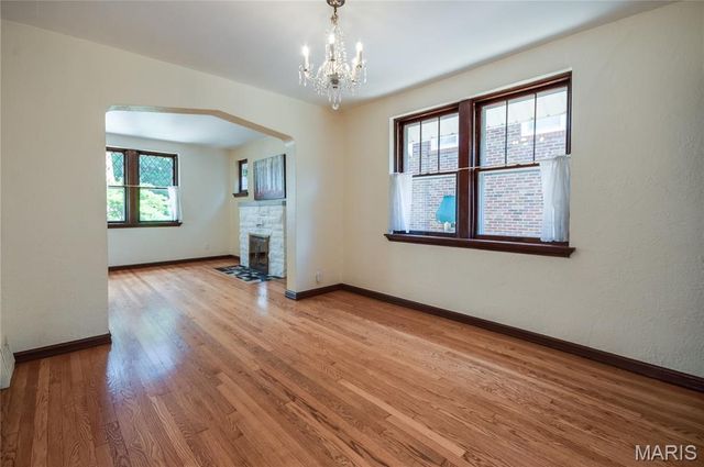 7322 Drexel Drive, University City, MO 63130