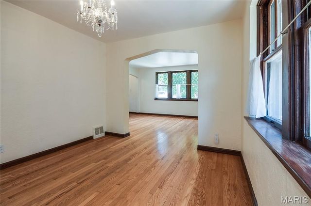 7322 Drexel Drive, University City, MO 63130