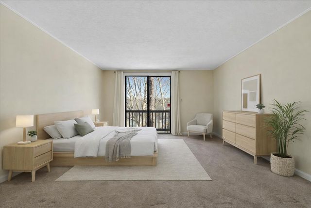 405 Village Drive UNIT 405, Buzzards Bay, MA 02532