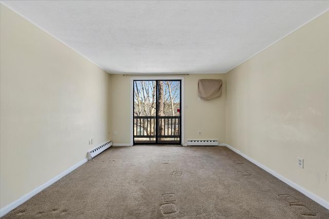 405 Village Drive UNIT 405, Buzzards Bay, MA 02532