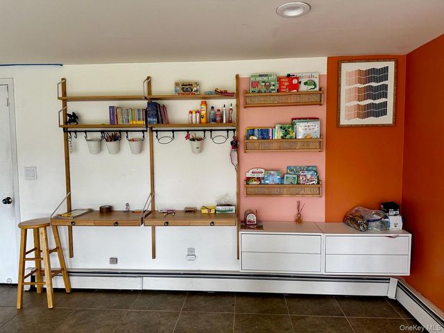 26 Canterbury Road, Woodbury, NY 11797