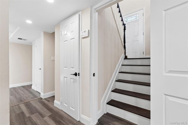 236 Vermont Avenue, Bay Shore, NY 11706