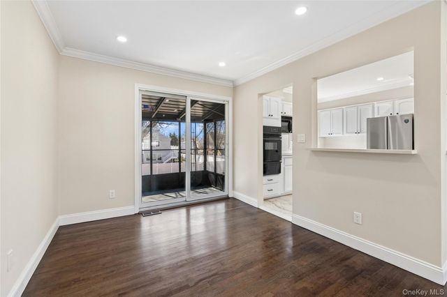 236 Vermont Avenue, Bay Shore, NY 11706