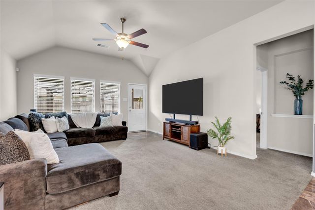 2930 Yaupon Grove Lane, Conroe, TX 77385