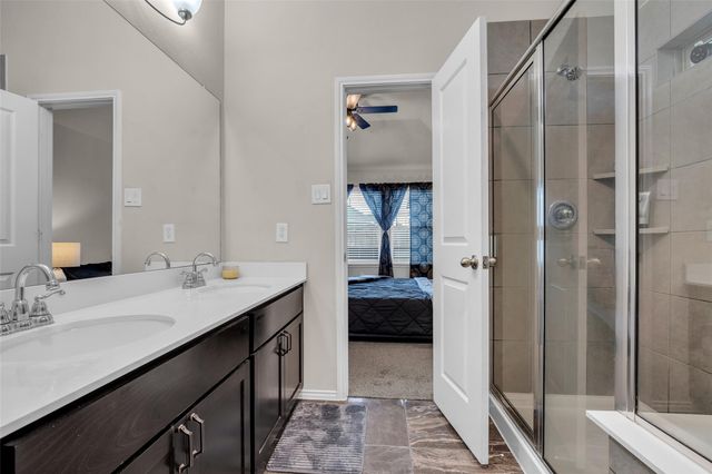 2930 Yaupon Grove Lane, Conroe, TX 77385