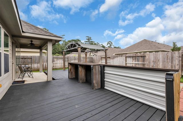 2930 Yaupon Grove Lane, Conroe, TX 77385