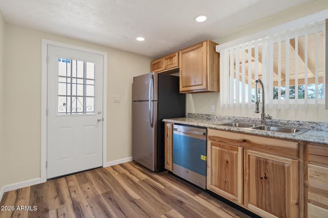 10229 S HONEYSUCKLE Drive, Hereford, AZ 85615