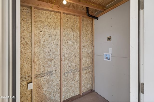 10229 S HONEYSUCKLE Drive, Hereford, AZ 85615