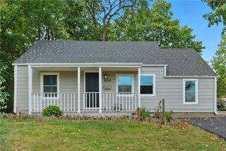 8100 Lowell Avenue, Overland Park, KS 66204