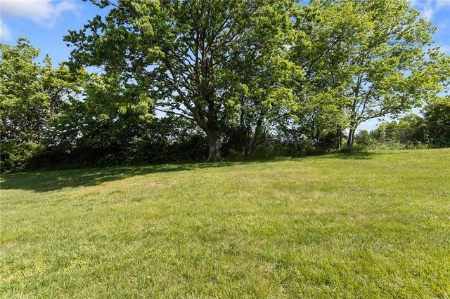 5330 NW 87th Court, Kansas City, MO 64154