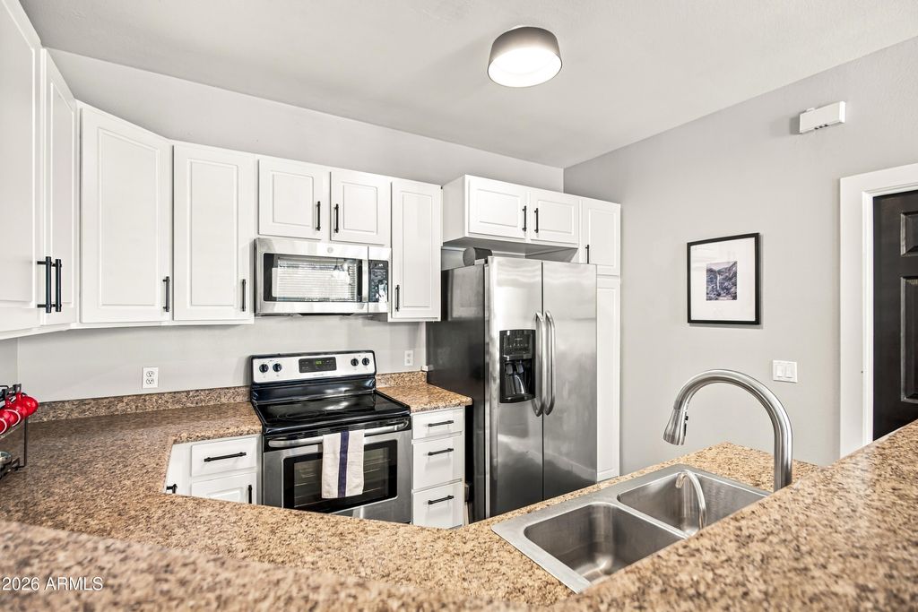 9550 E THUNDERBIRD Road 243, Scottsdale, AZ 85260 — photo 3