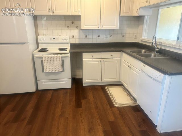 84 Rose Drive, Colorado Springs, CO 80911