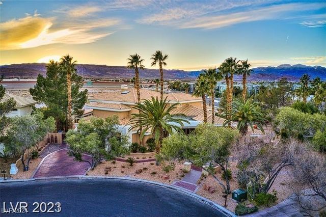 4927 Spanish Heights Drive, Las Vegas, NV 89148