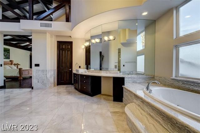 4927 Spanish Heights Drive, Las Vegas, NV 89148