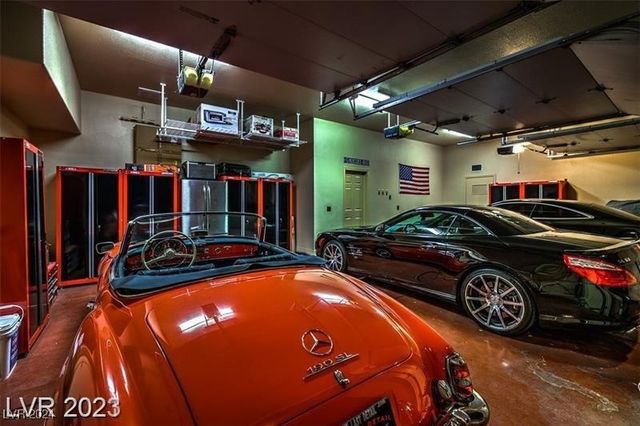 4927 Spanish Heights Drive, Las Vegas, NV 89148