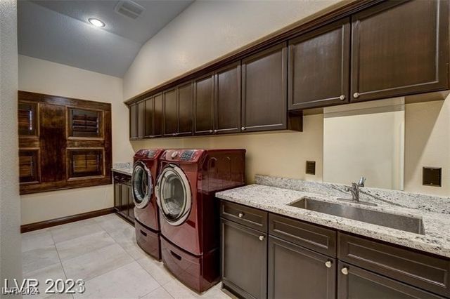 4927 Spanish Heights Drive, Las Vegas, NV 89148