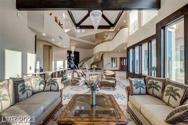 4927 Spanish Heights Drive, Las Vegas, NV 89148