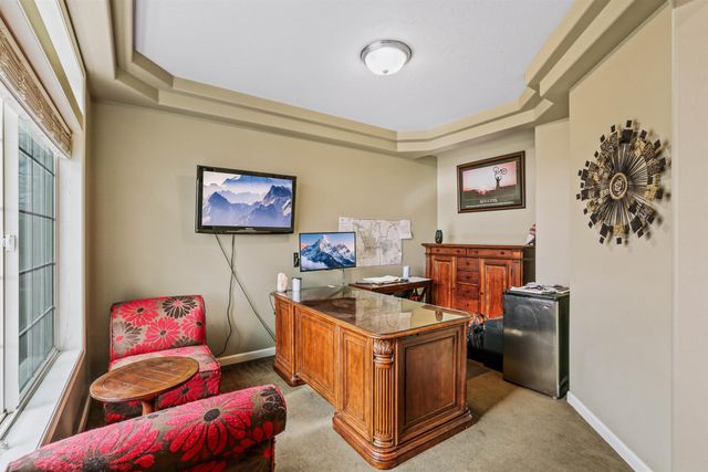 17005 E Morningside Ln, Spokane, WA 99016