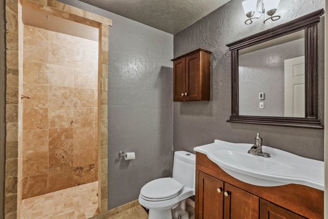 17005 E Morningside Ln, Spokane, WA 99016